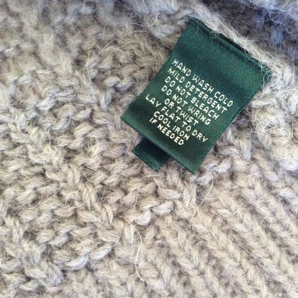 EUC. Ralph Lauren gray turtleneck sweater - Picture 5 of 6